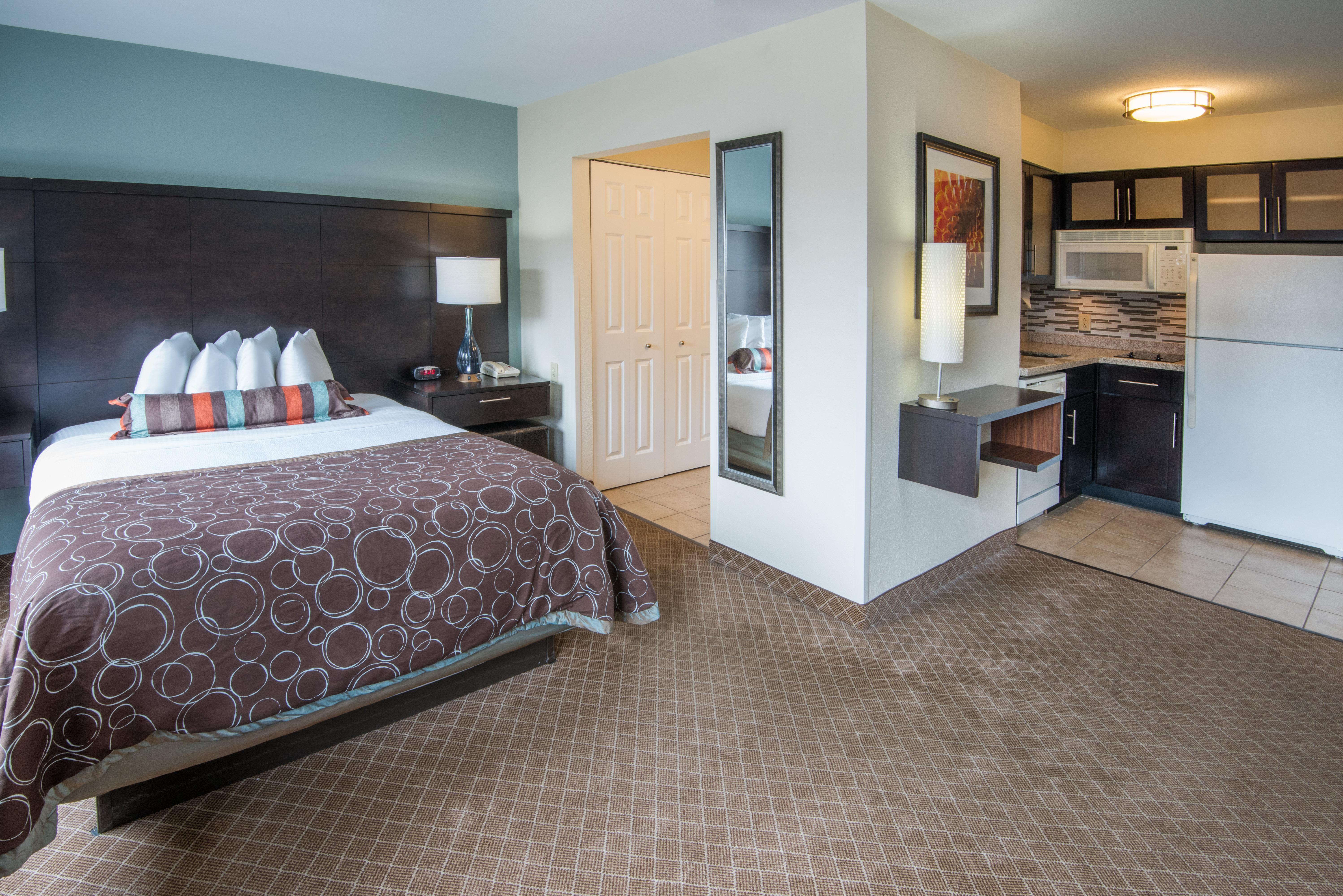 Staybridge Suites Columbus-Airport By Ihg Exterior photo